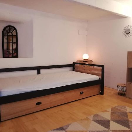 Le Cocon Apartment Sete Bagian luar foto