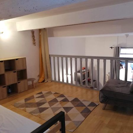 Le Cocon Apartment Sete Bagian luar foto